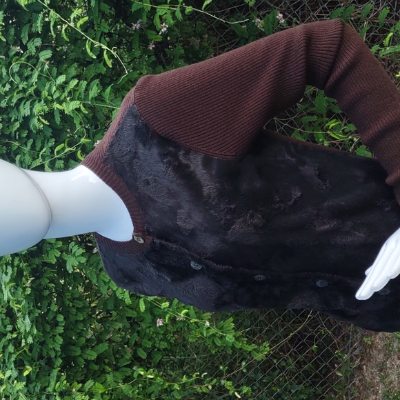 Adrienne Vittadini Ladies Luxury Pure Wool Front Placket Cardigan Sweater - Picture 4 of 17